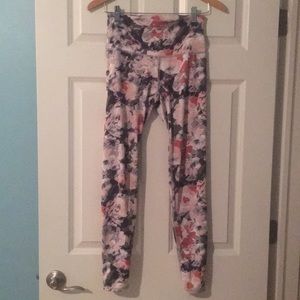 Soft floral leggings.